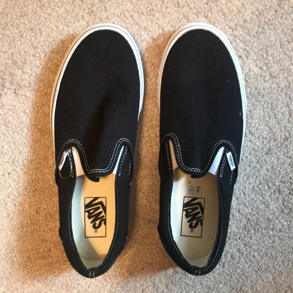 Black Slip on Vans W10 M8.5